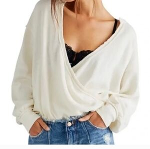 Free people Anyway tee never been worn!